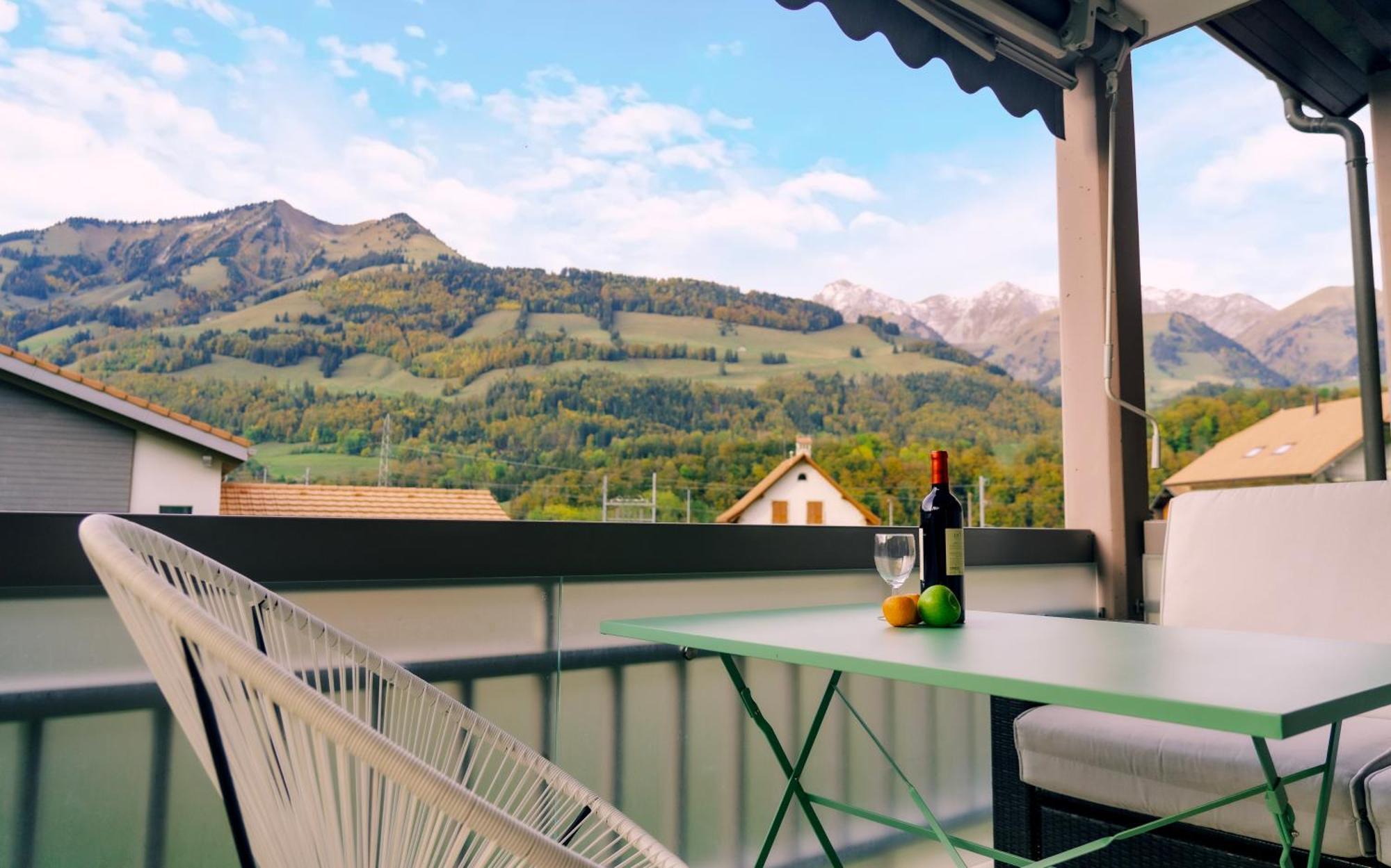Gruyere Alpes Appartement 3 Chambres Bbq Parking Neirivue Екстер'єр фото