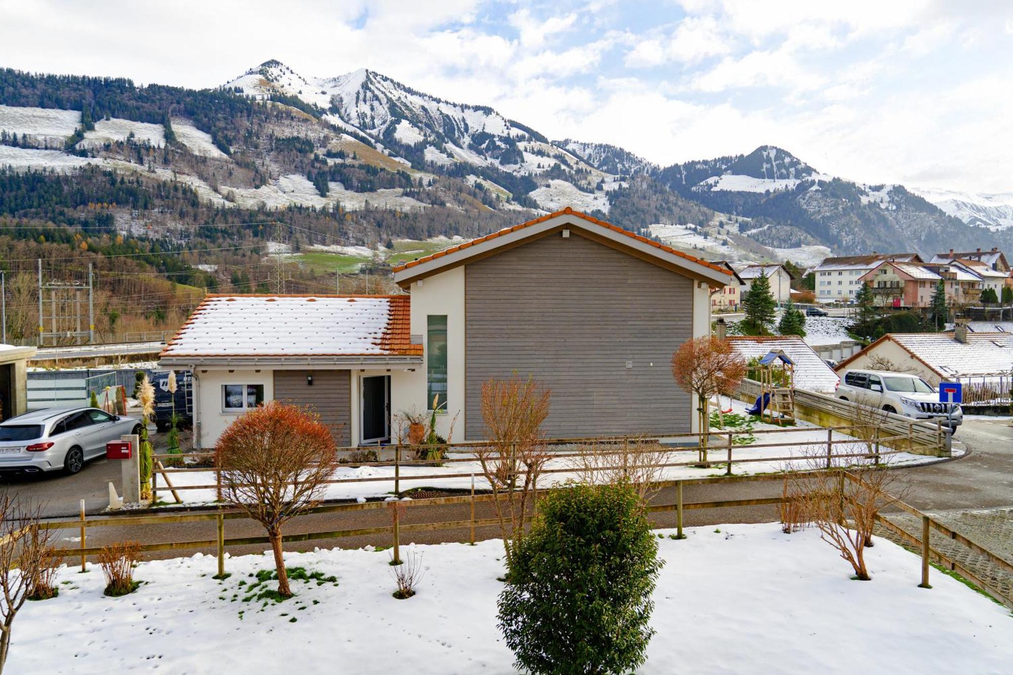 Gruyere Alpes Appartement 3 Chambres Bbq Parking Neirivue Екстер'єр фото